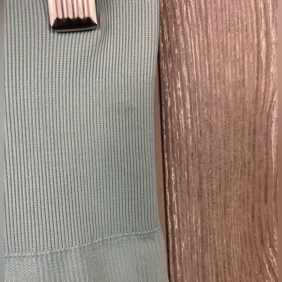 Outdoor Voices Seamless Rib 7/8 Legging in Storm Size M‎ NWT - Picture 10 of 10